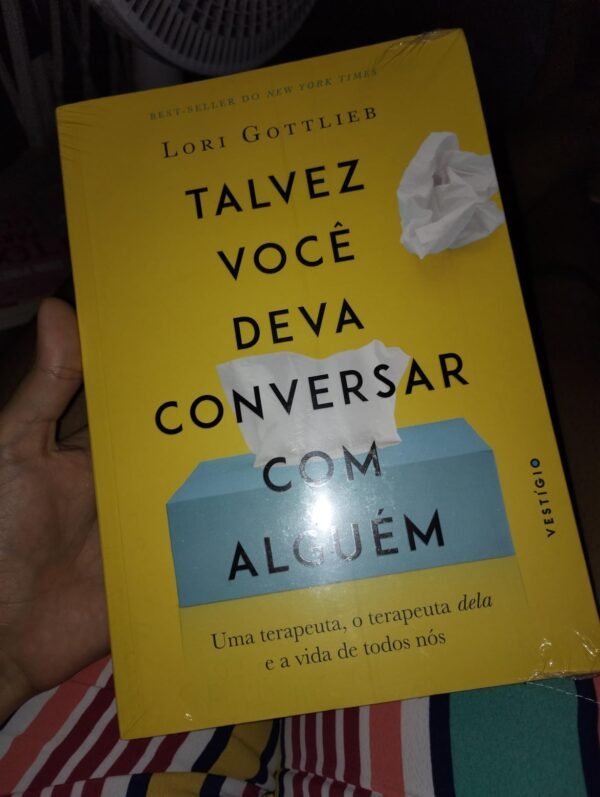 talvez voce deva conversar com alguem 1